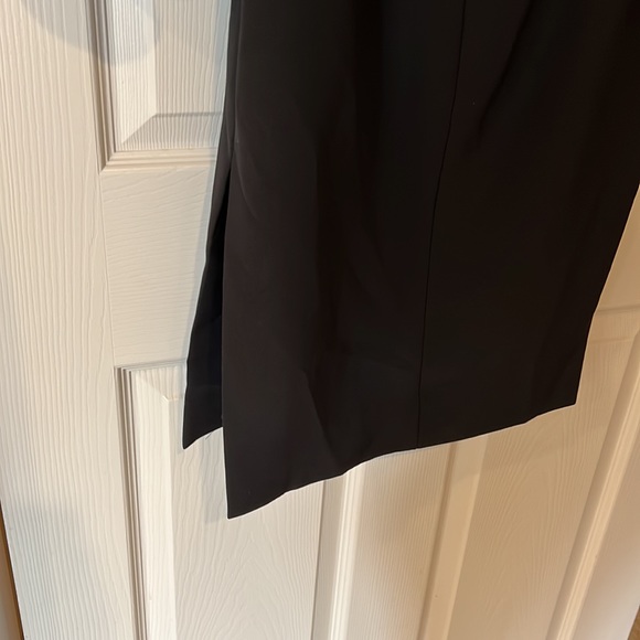 Dress - Picture 6 of 6